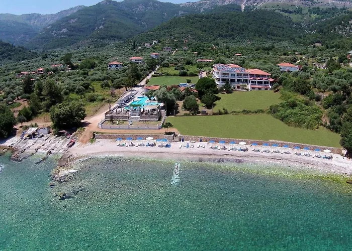 Maranton Beach Hotel Koinira photo